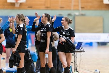 Bild 4 - wBJ SV Henstedt Ulzburg - HSG Holstein Kiel/Kronshagen : Ergebnis: 30:28